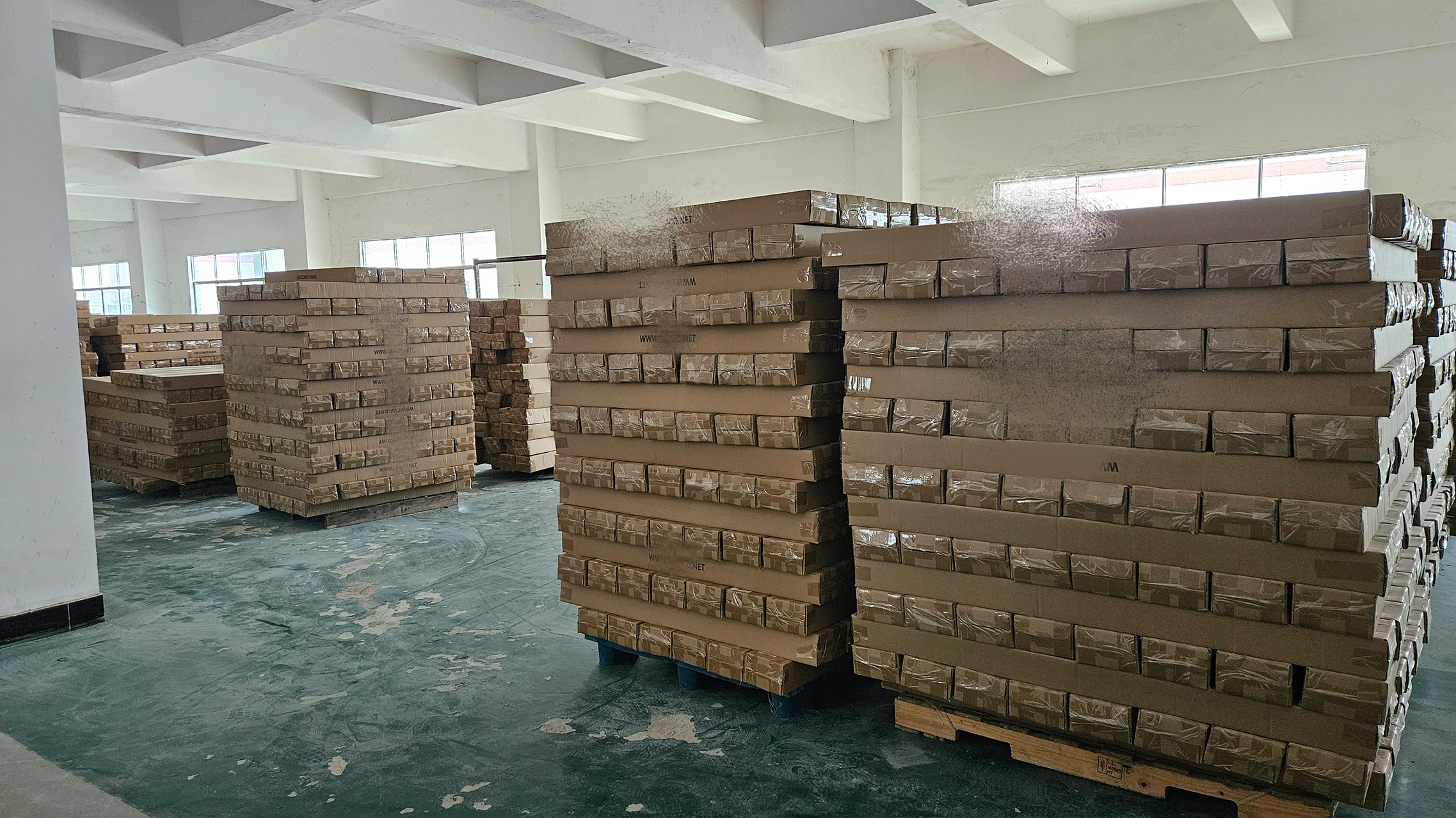 Warehouse & Logistics